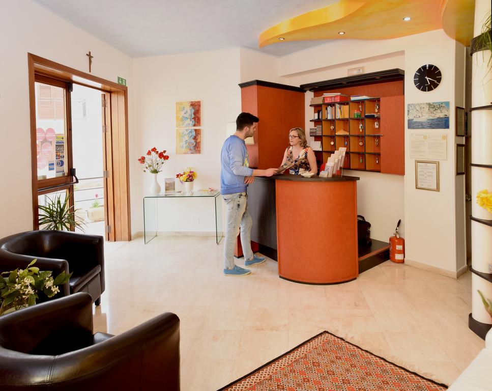 Hotel Halimeda Сан-Вито-Ло-Капо Экстерьер фото