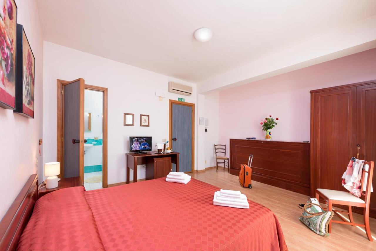 Hotel Halimeda Сан-Вито-Ло-Капо Экстерьер фото