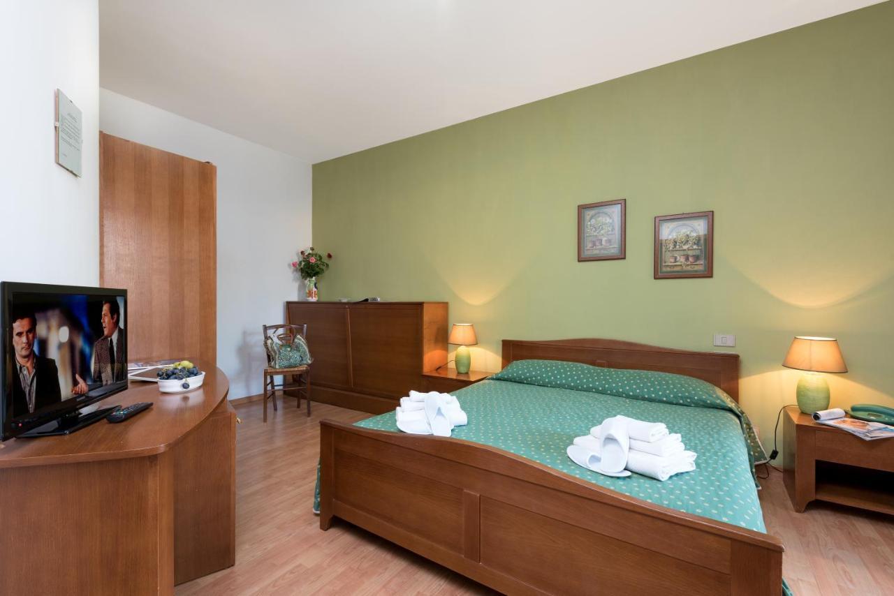 Hotel Halimeda Сан-Вито-Ло-Капо Экстерьер фото